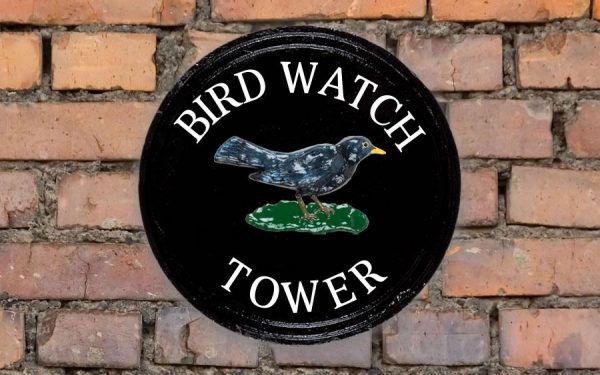 Blackbird Round House Sign 12" Diameter