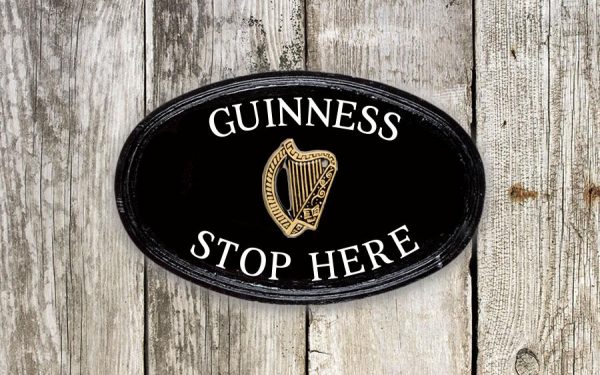 Harp Oval House Sign 14" X 9"