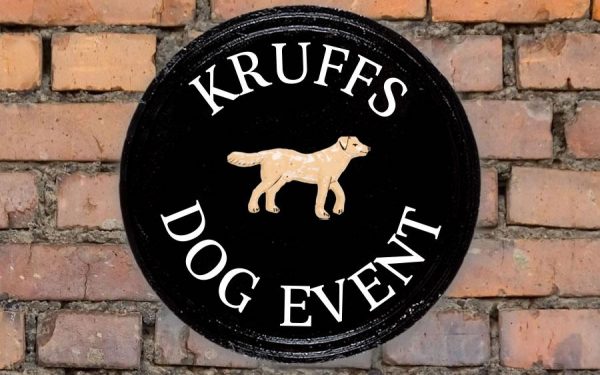 Labrador Round House Sign 14" Diameter