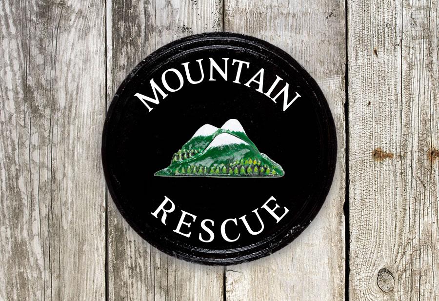 Mountain Range Round House Sign 12" Diameter