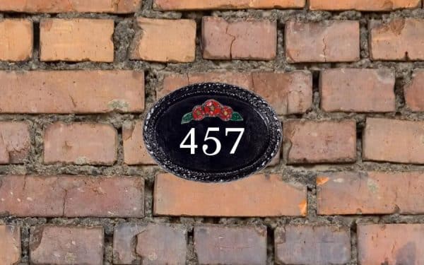 Dog Rose with Numbers House Sign 6" X 4"