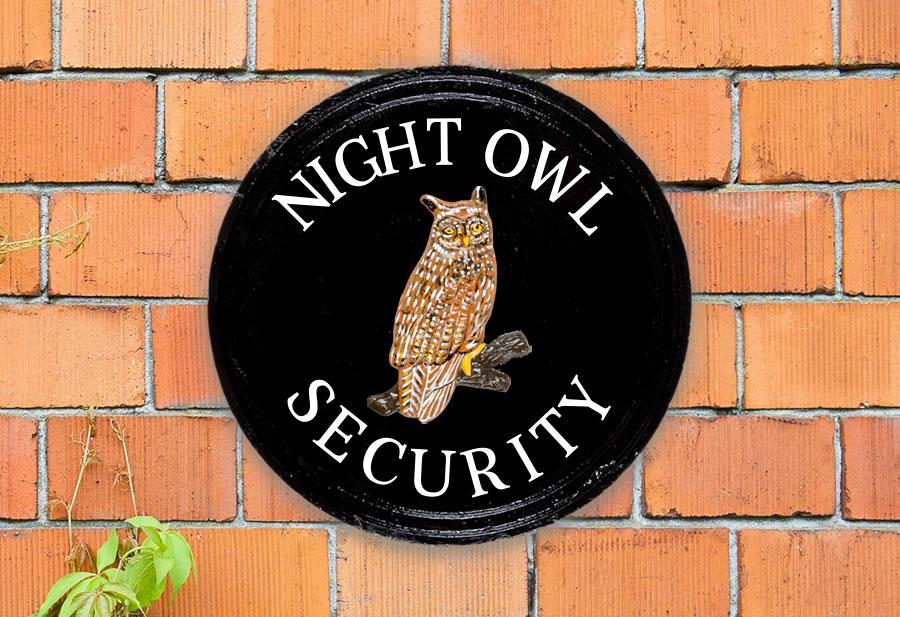 Owl Round House Sign 12" Diameter