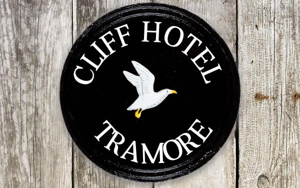 Seagull Round House Sign 14" Diameter