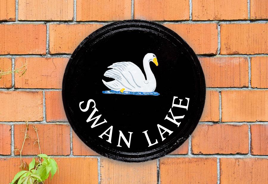 Swan Round House Sign 10" Diameter