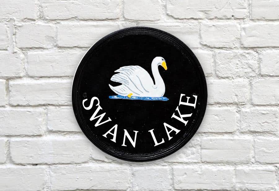 Swan Round House Sign 9" Diameter