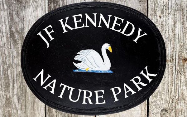 Swan Oval House Sign 18" X 14"