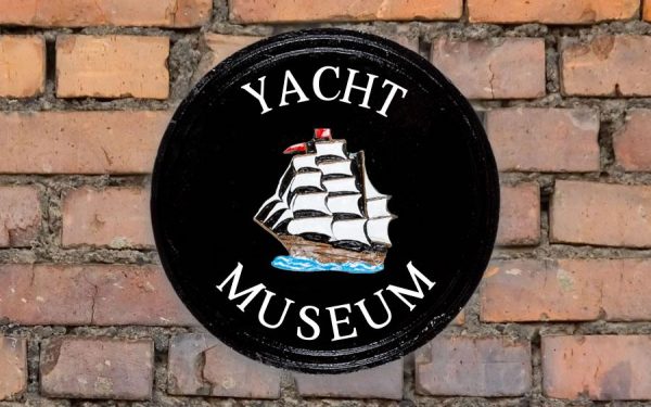 Tall Ship Round House Sign 12" Diameter