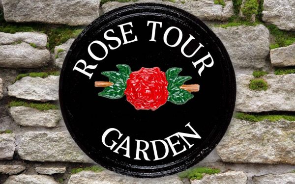 Tudor Rose Round House Sign 14" Diameter
