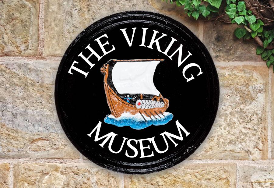 Viking Ship Round House Sign 14" Diameter